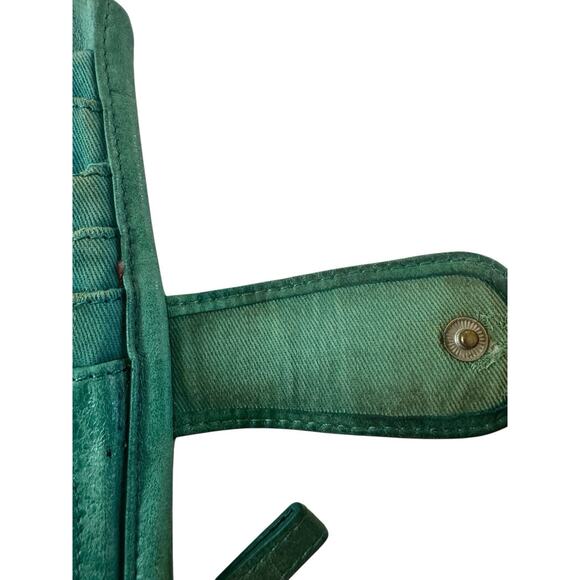 Vintage Womens Fossil Wallet Embroidered Leather Elephant FLAWS READ #5304 - Picture 11 of 15